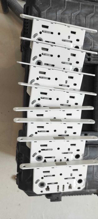 Установка двереи