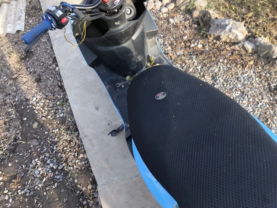 Скутер 150 куб среднем