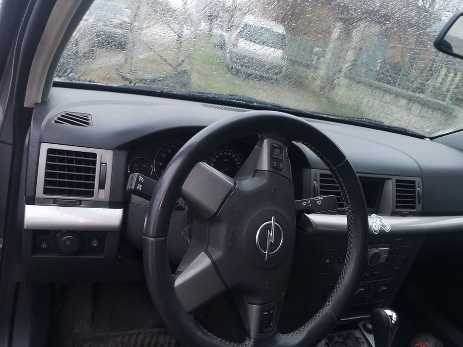 Opel Signum /Vectra C 2.2 Direct 155hp