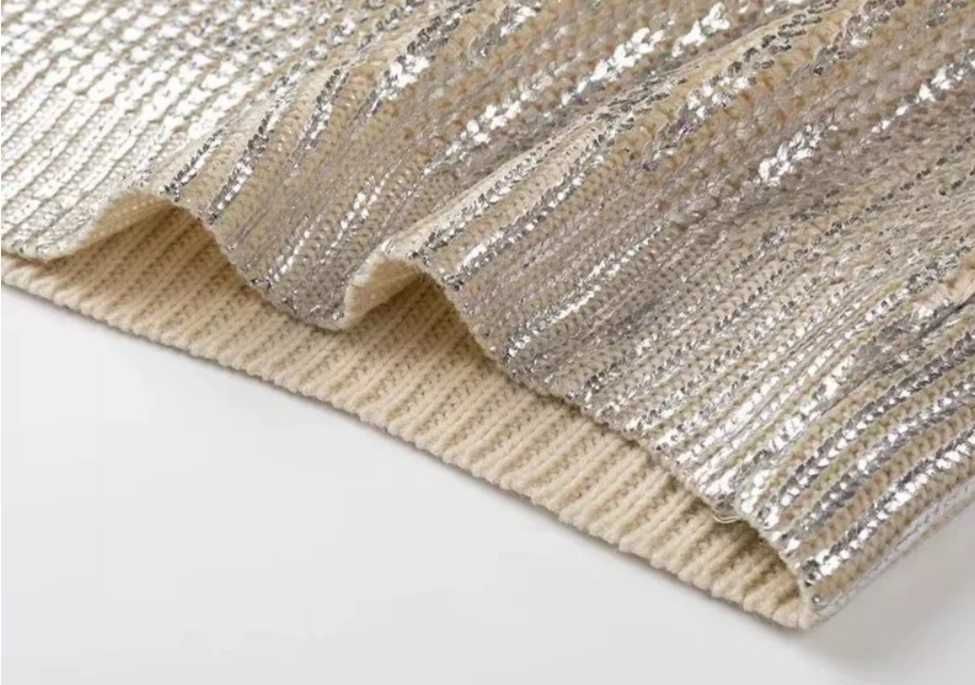 Блуза плетиво със сребрист промазан ефект