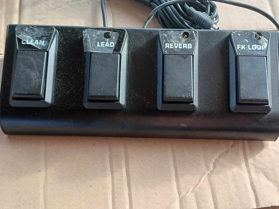 Controlere Bugera si Chauvet CH-FSL5