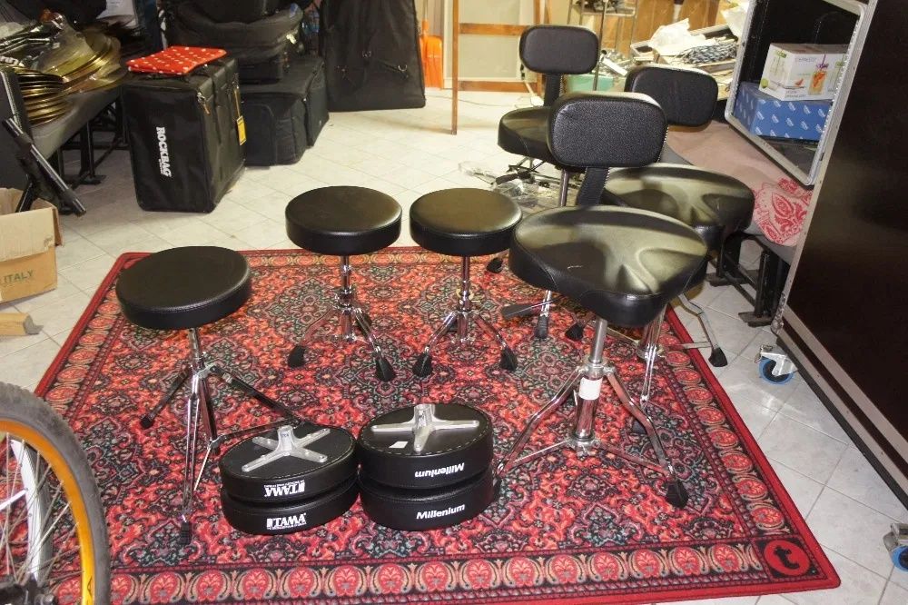 Scaune pentru tobe si aseze pentru scaune, diferite modele