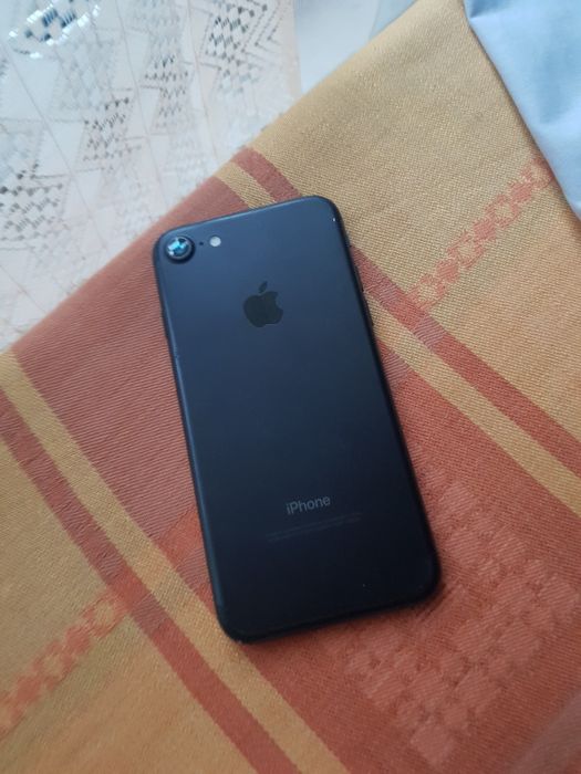 iPhone 7 128Gb LL/A