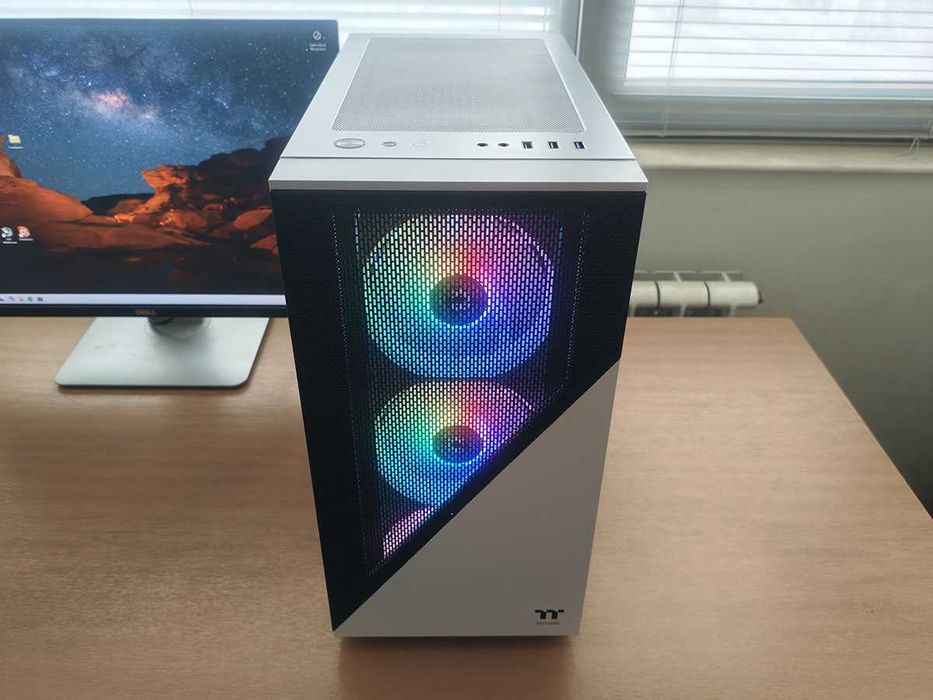 Геймърски компютър, Rx 9060XT 16Gb, 32gb DDR5, Ryzen 7500F, 1tb nvme