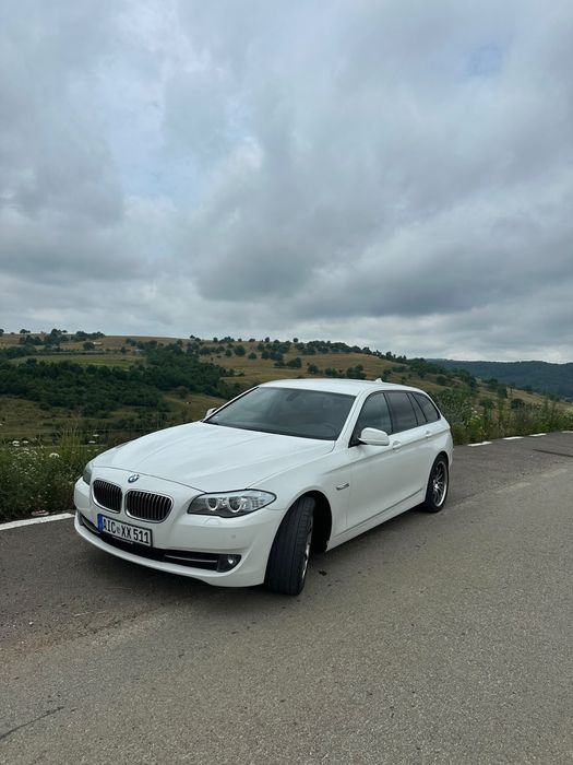 BMW 5 Series 2011 — imagine 2