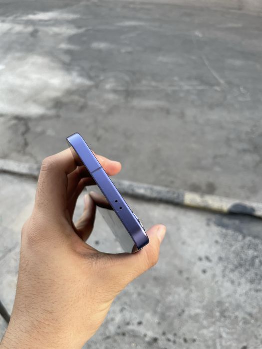 Samsung S24+ 5G.