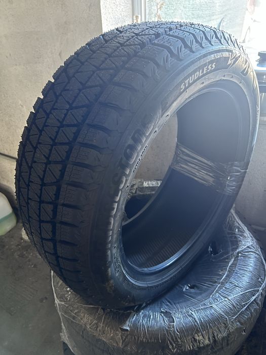 Зимни гуми бриджстоун близак