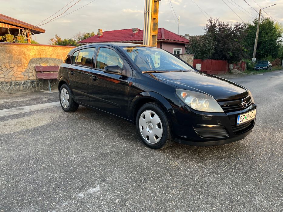 Masina Opel Astra H