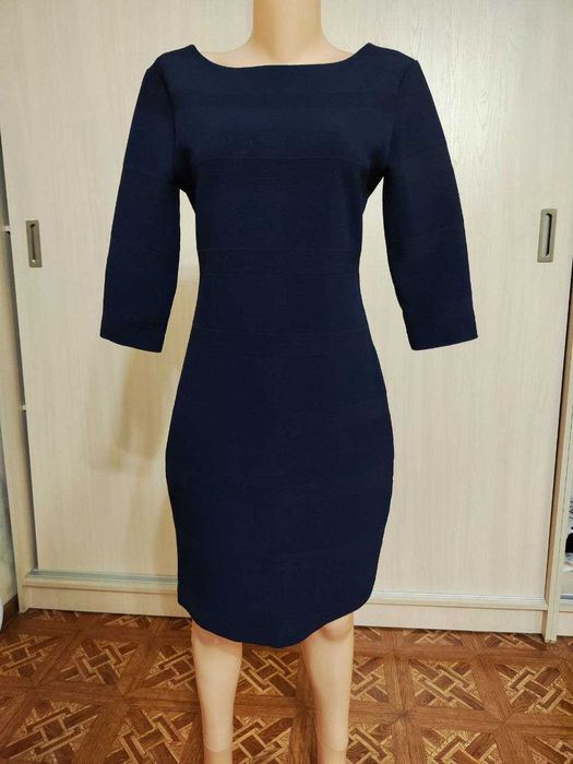 Платья БУ. Размер турецкий 40.