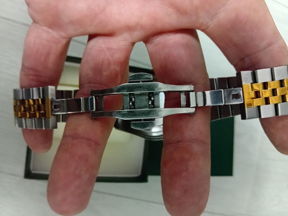 ЧАСЫ Rolex,под оригеналы качественные.