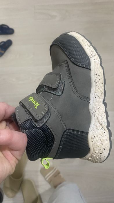 Осенние ботинки на мальчика размер 26