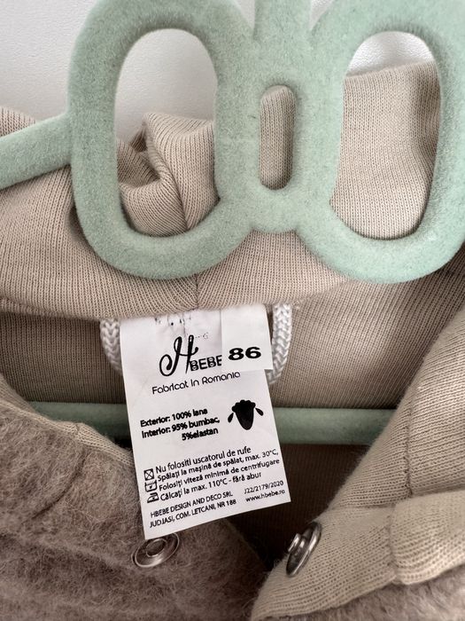 Vand vesta din lana,marimea 86