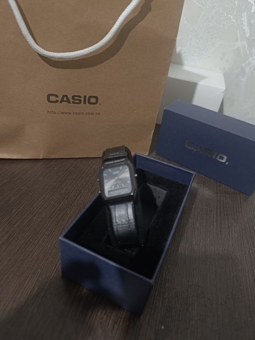 CASIO VINTAGE СРОЧНО

Оригинальные часы CA