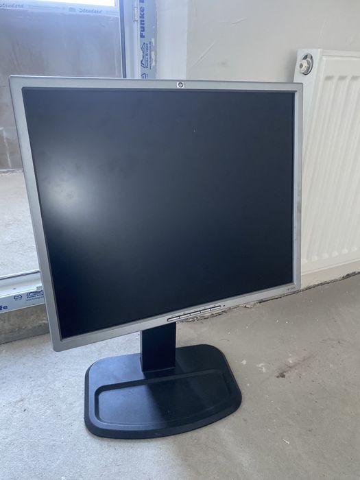 Мониторы samsung, hp в хорошем состонии