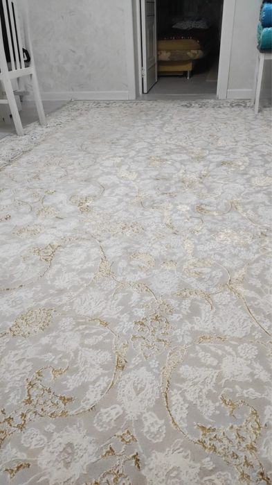 Продам новый ковер