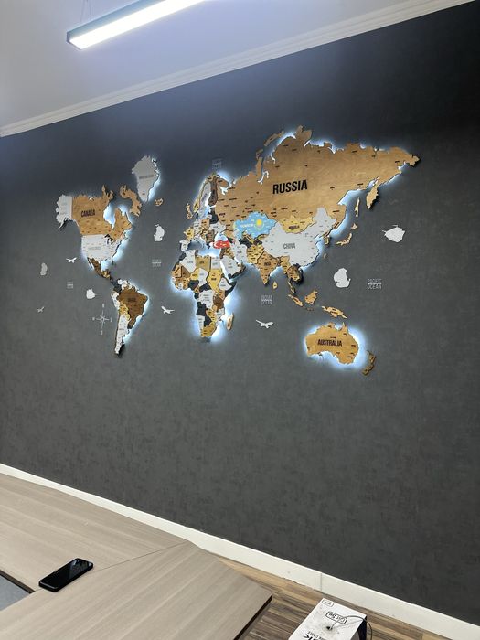 Карта мира из дерево