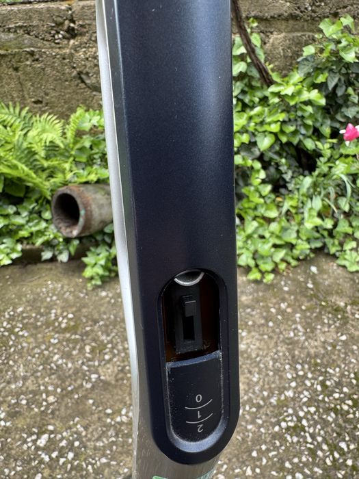 Прахосмукачка Bosch 2 in 1 Flexxo Series 4