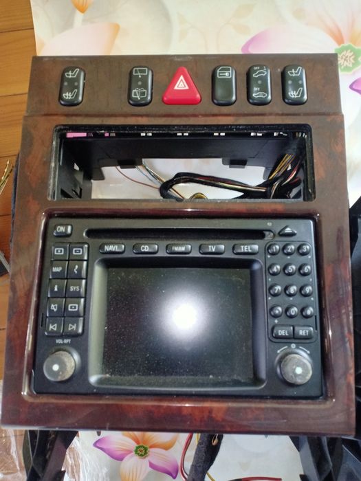 MERS..210е. Накладка пер банпер.