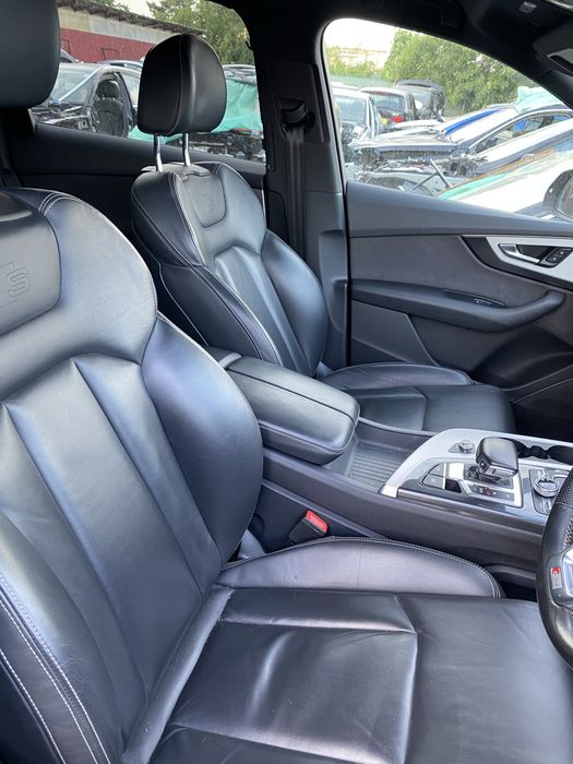 Aripă dreapta față Audi Q7 4M 2017