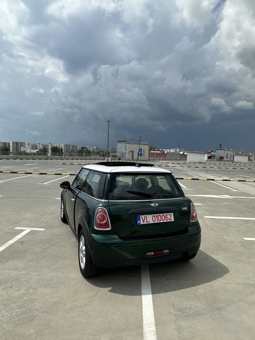Mini Cooper One trapa,keyless,Navi