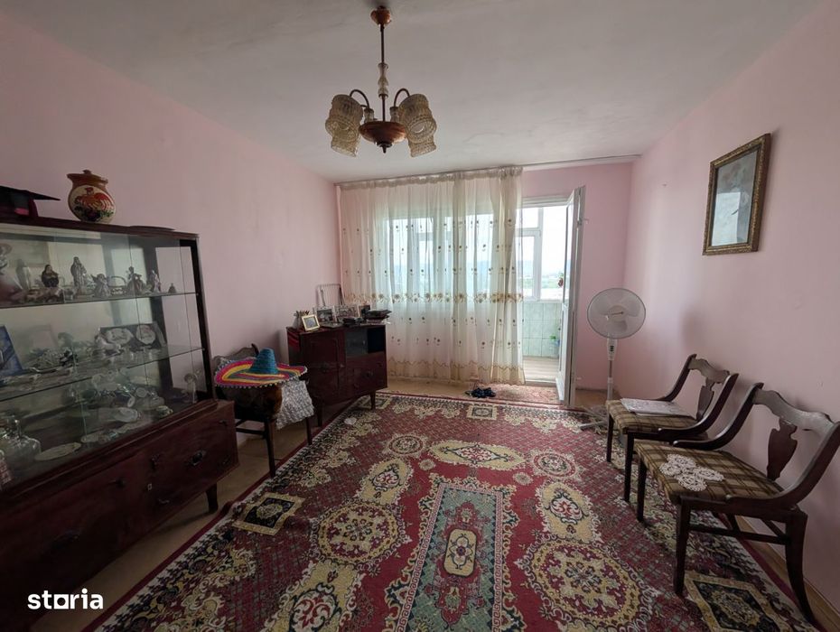 3 camere decomandate Școala Ion Luca