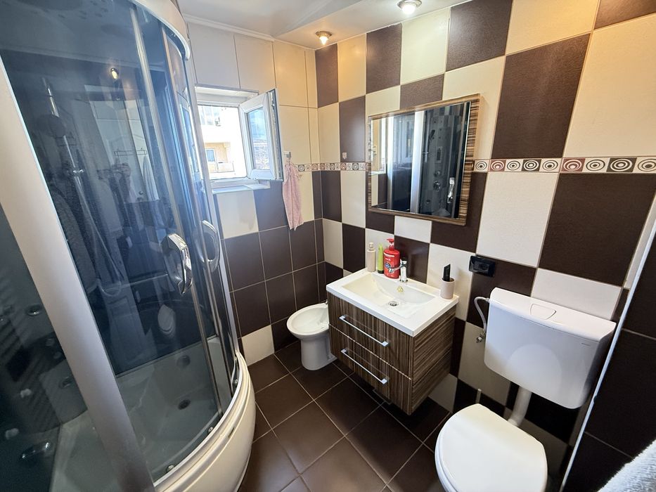 Chirie apartament 2 camere Dallas etaj 3/4