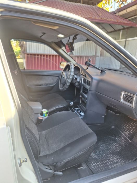 Срочно продаю нексия 2 1.6 Dons