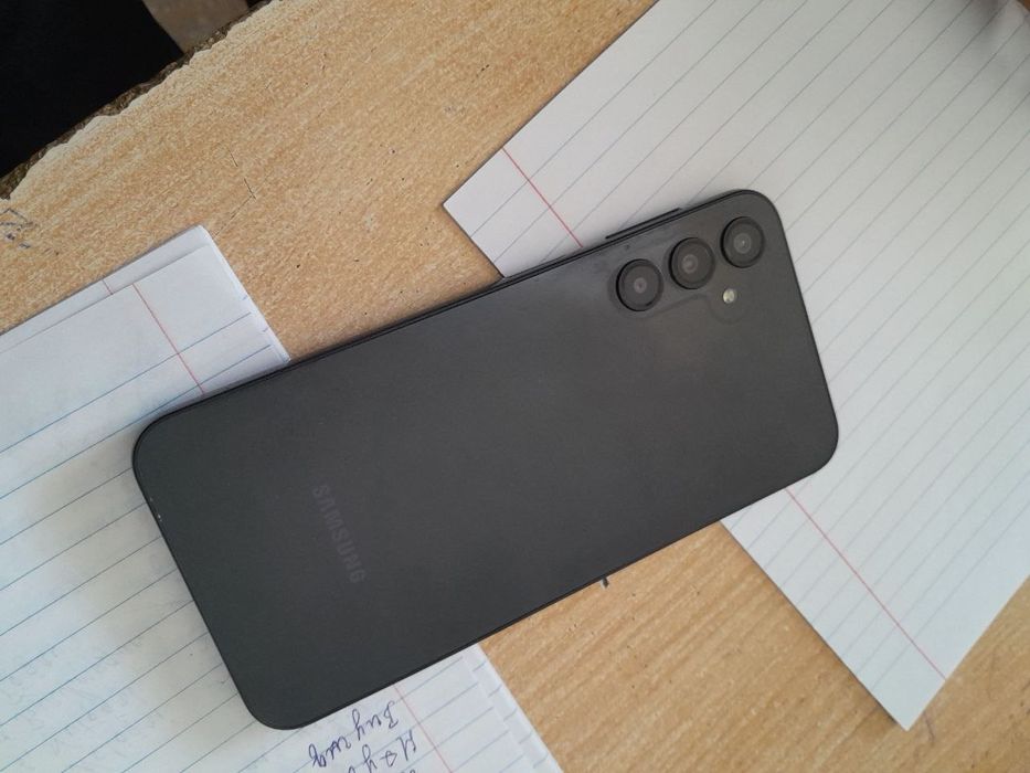 Samsung A24 6 128 gb