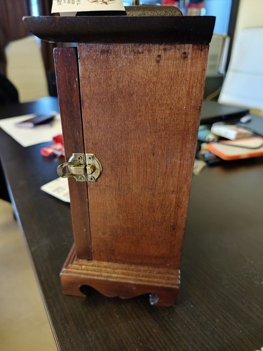 Ceas decorativ nautic cu compartiment pentru chei – Virtus 1945 Madrid