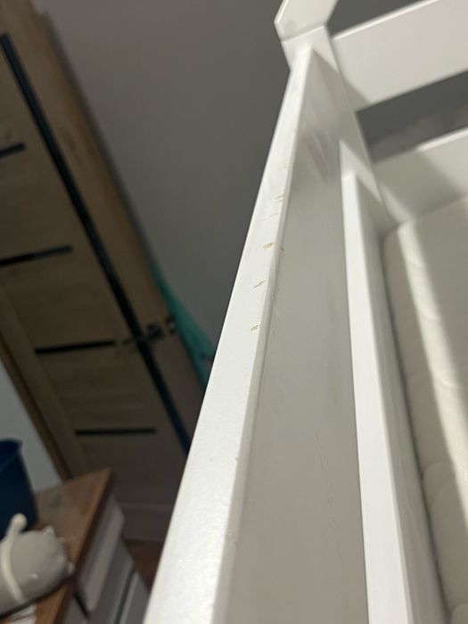 Кровать двухъярусная