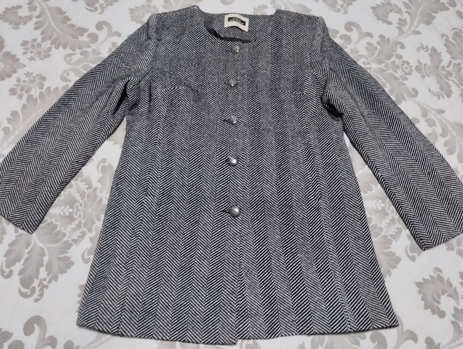 Продам женский пиджак