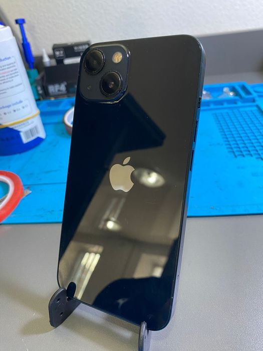 Продам айфон 13 . 128 гб