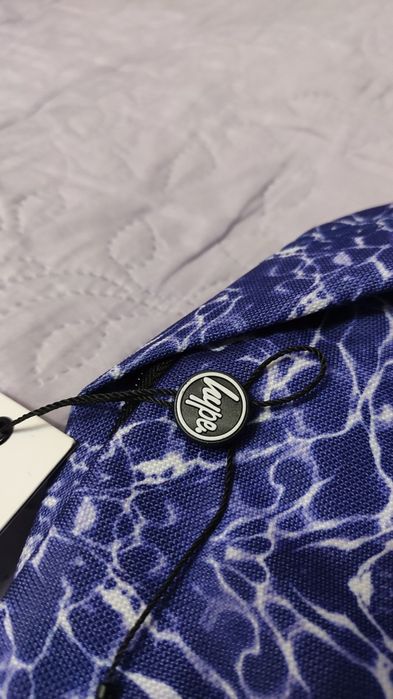 Нова раница Hype