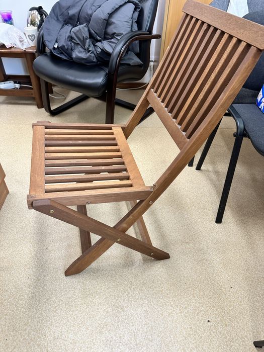 Продам стулья складные