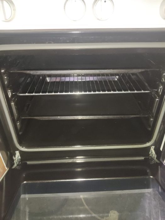 Продаю газ плиты отличном состоянии