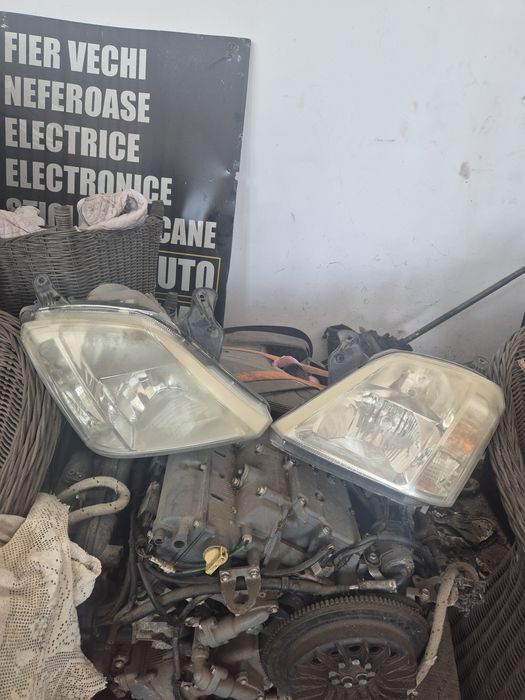Faruri Opel Meriva Ceasuri De Bord Oglinzi