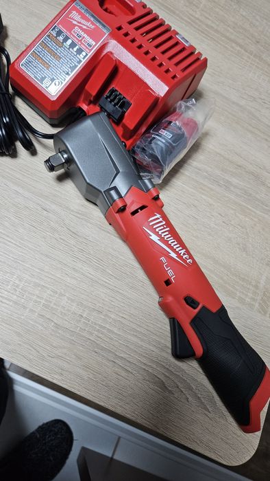 Impact unghiular m12 300 nm forță cap 1/2