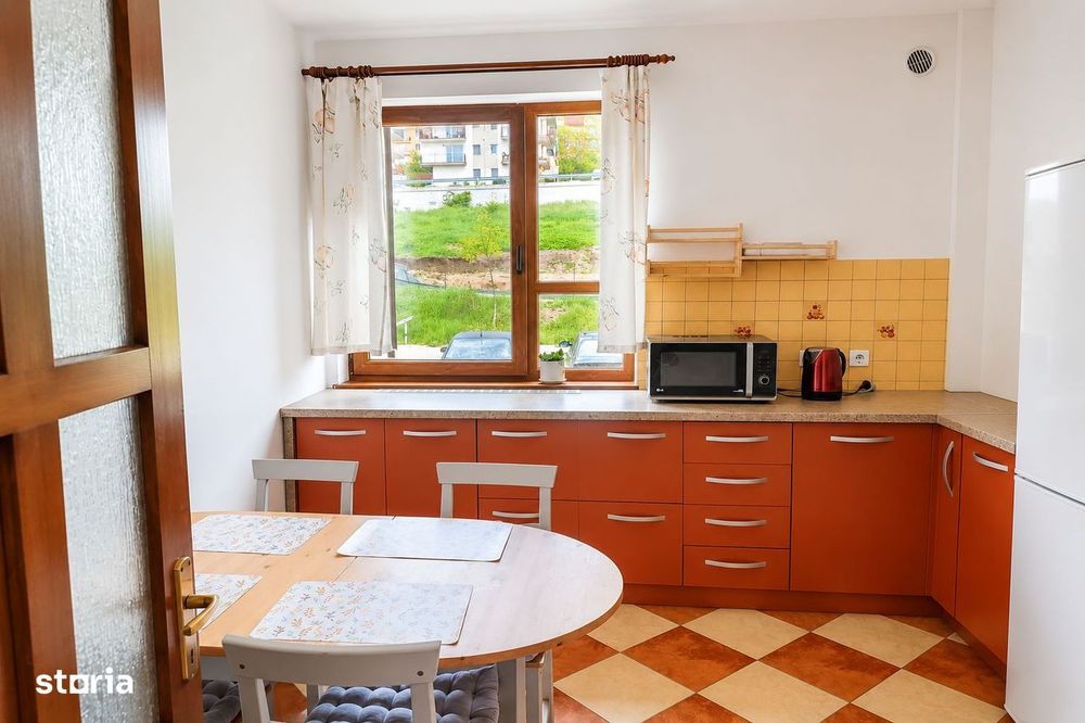 De vânzare | Apartament cu 2 camere | Baciu, str. Ciocârliei