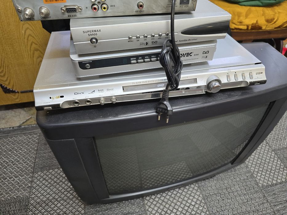 Продам на запчасти.