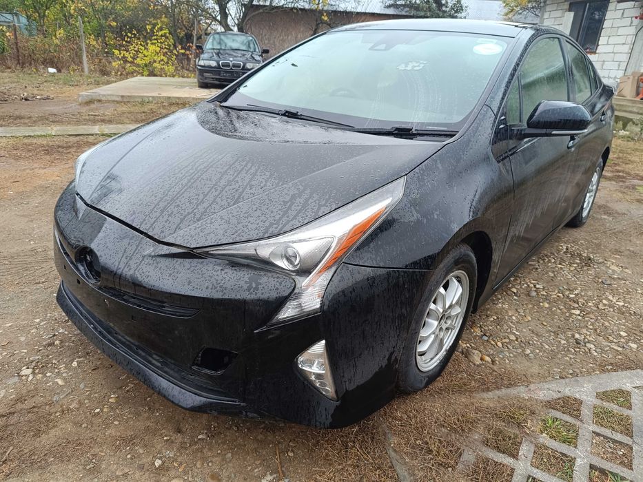 Aripa stanga fata Toyota Prius G4 neagra originala 2016 2021