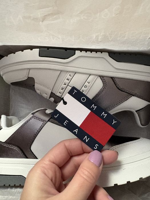 Adidasi Tommy Jeans 39