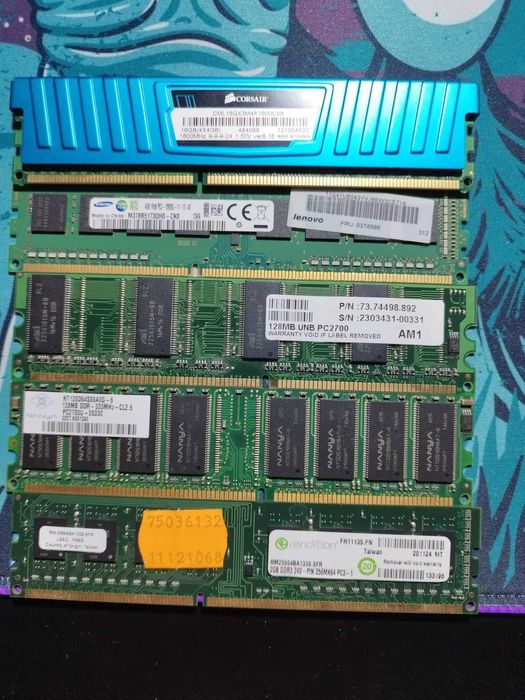 RAM DDR3 и DDR. Вижте описанието!