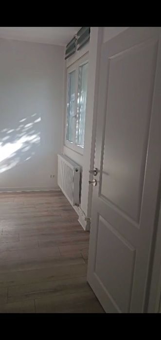 Inchiriez spatiu comercial