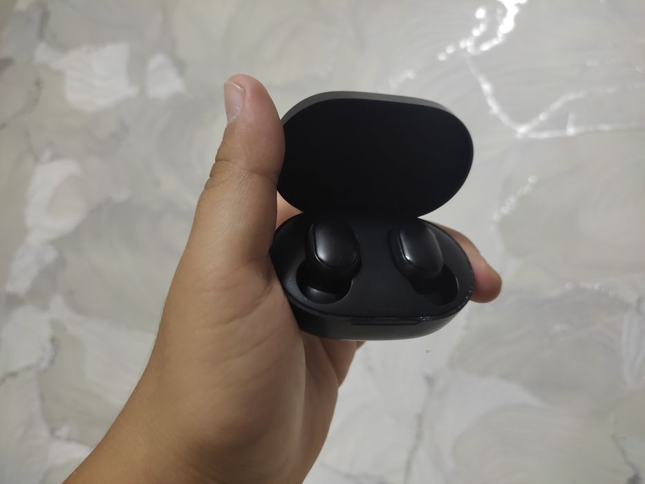 наушники Xiaomi .Часы .powerbank