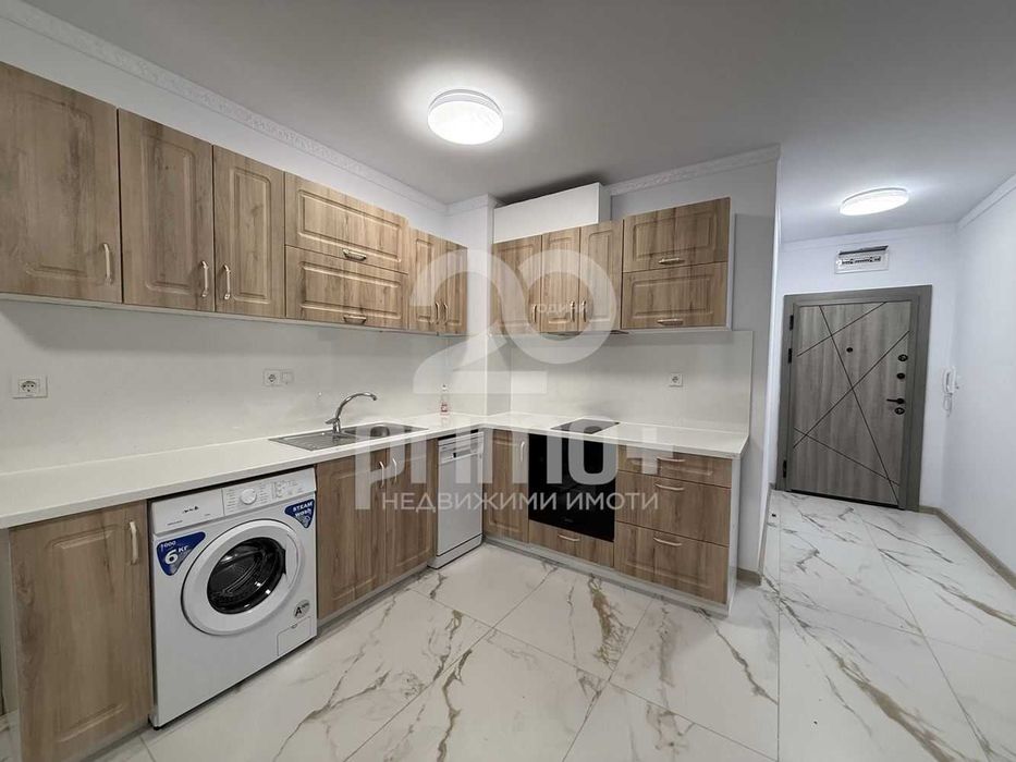 Новообзаведен двустаен апартамент