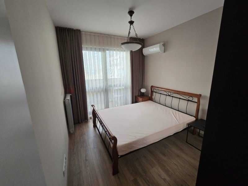 Дава се под наем Двустаен апартамент в София, Кръстова вада - 55 кв.м за 668.1 € - Снимка #2