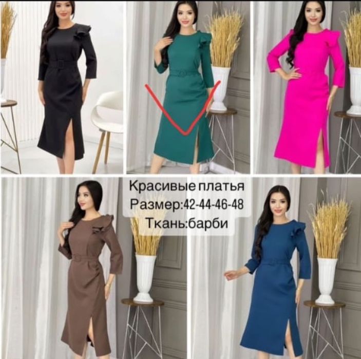 Продам платья новые