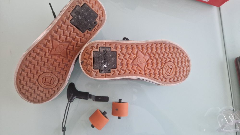 Обувки Heelys Plush