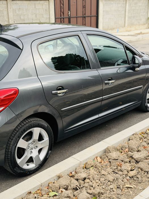 PEUGEOT 207 2012 — imagine 3