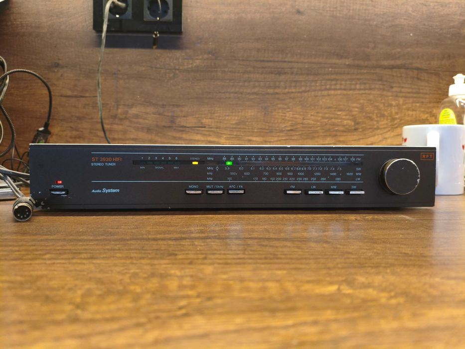 Аналогов тунер RFT ST-3930